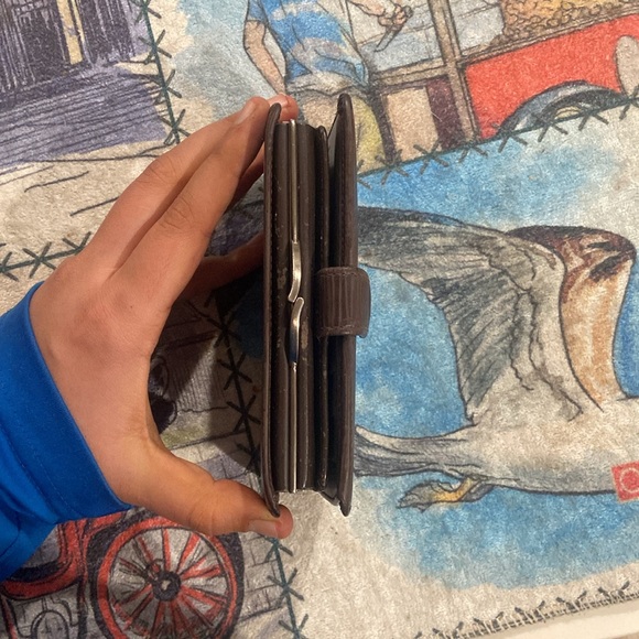 Louis Vuitton Brown Epi Leather Wallet with COA - Picture 3 of 6